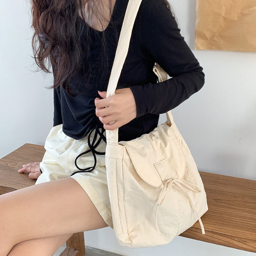 Bolso cruzado con lazo de nail - Interior Design Style reseña y precio