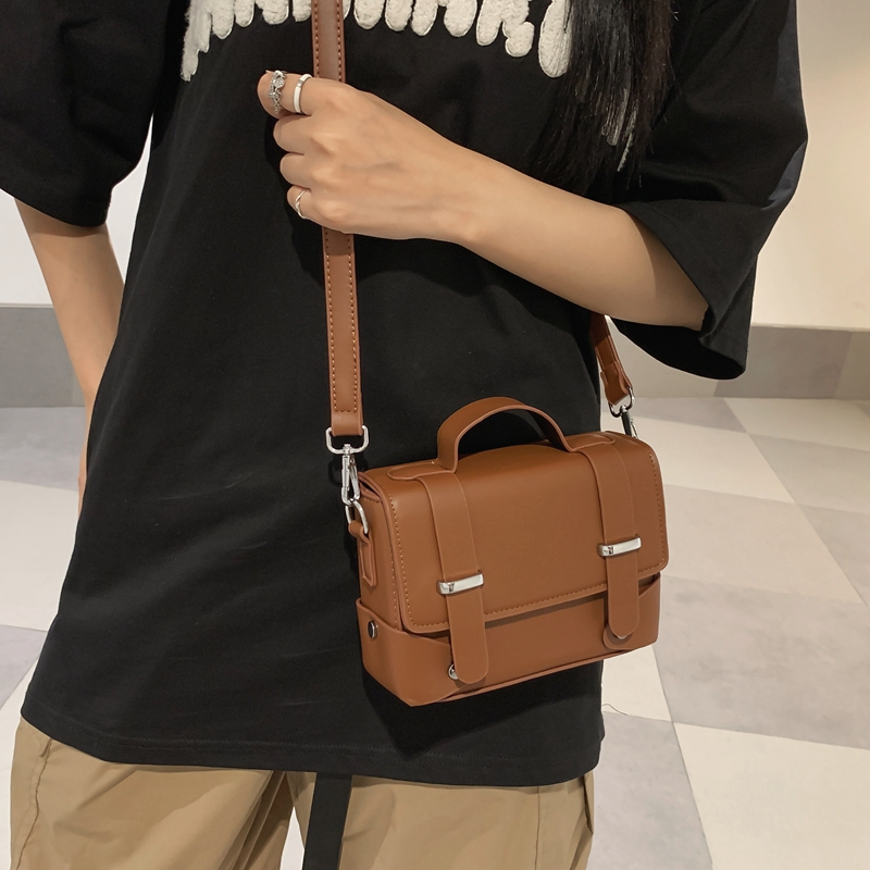 Bolso de hombro minimalista Un - Interior Design Style reseña y precio